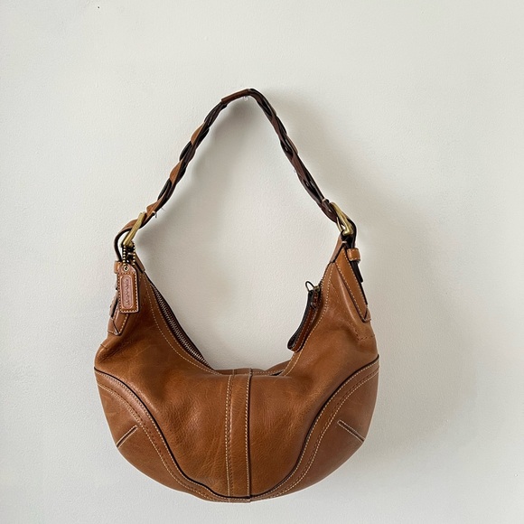 Coach Bag - Picture 4 of 10